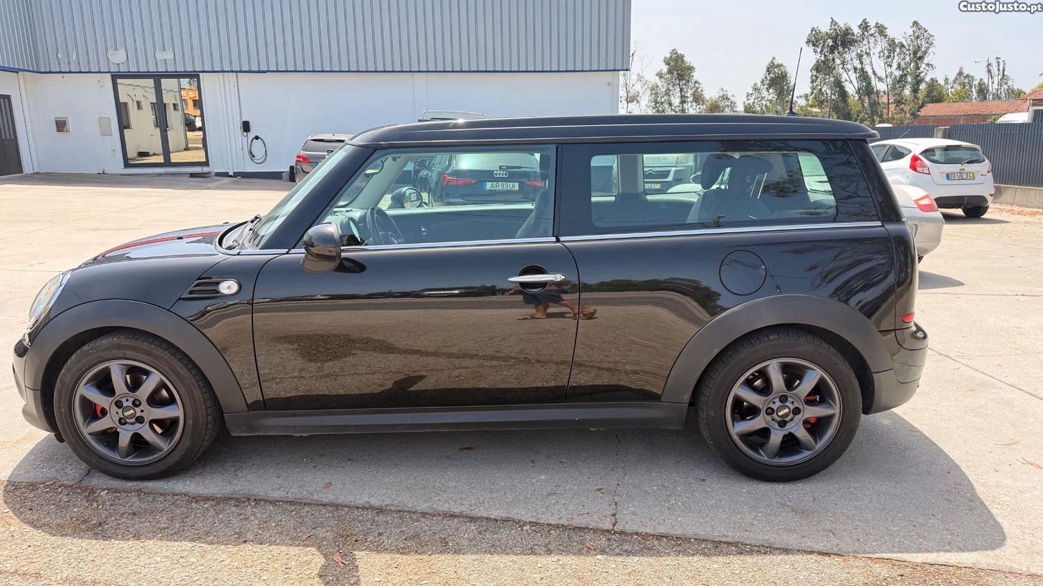 MINI Clubman Cooper 1.6 D — fotografia 9