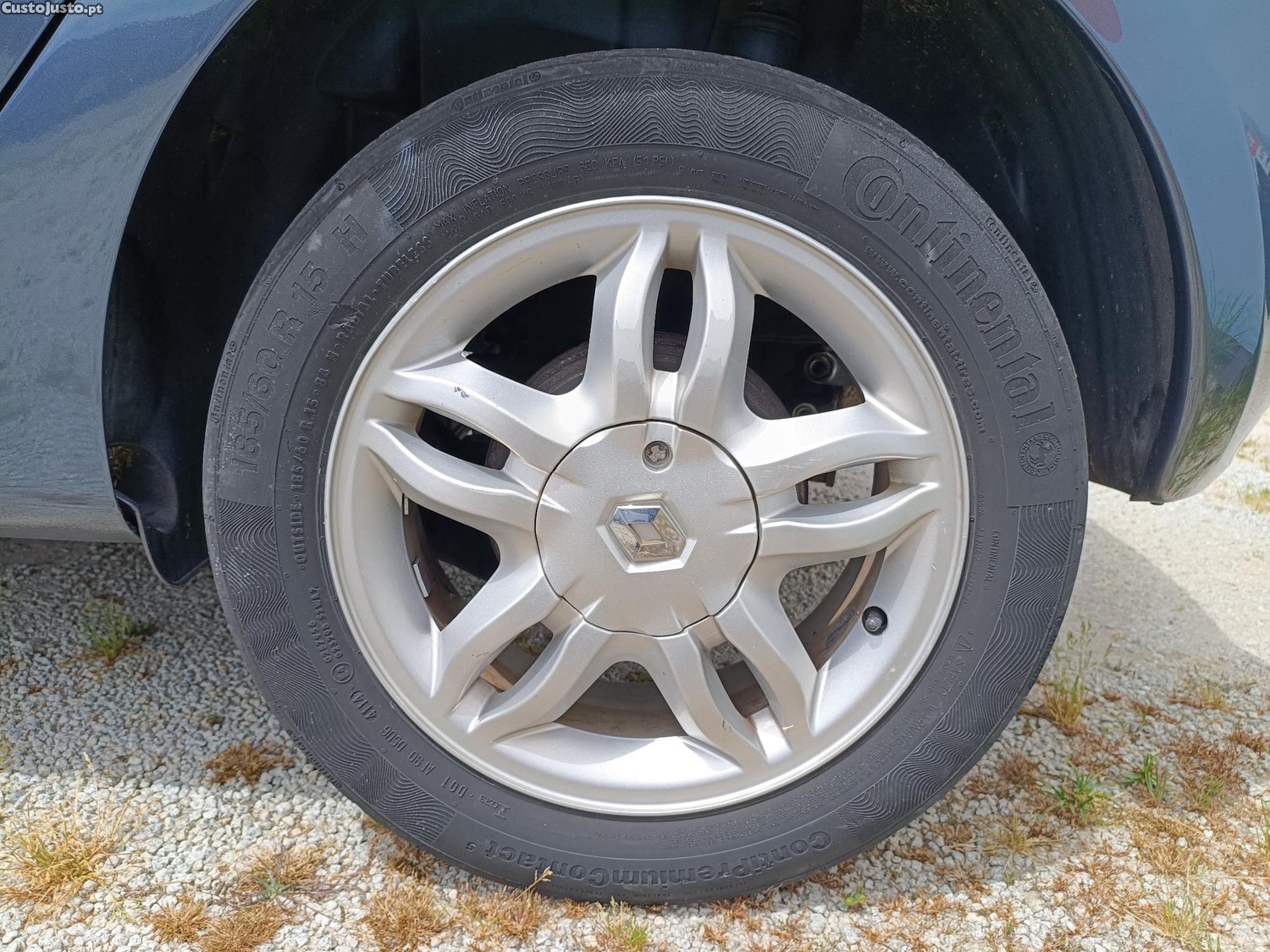 Renault Clio III 1.2 16V 75cv 5p — fotografia 9