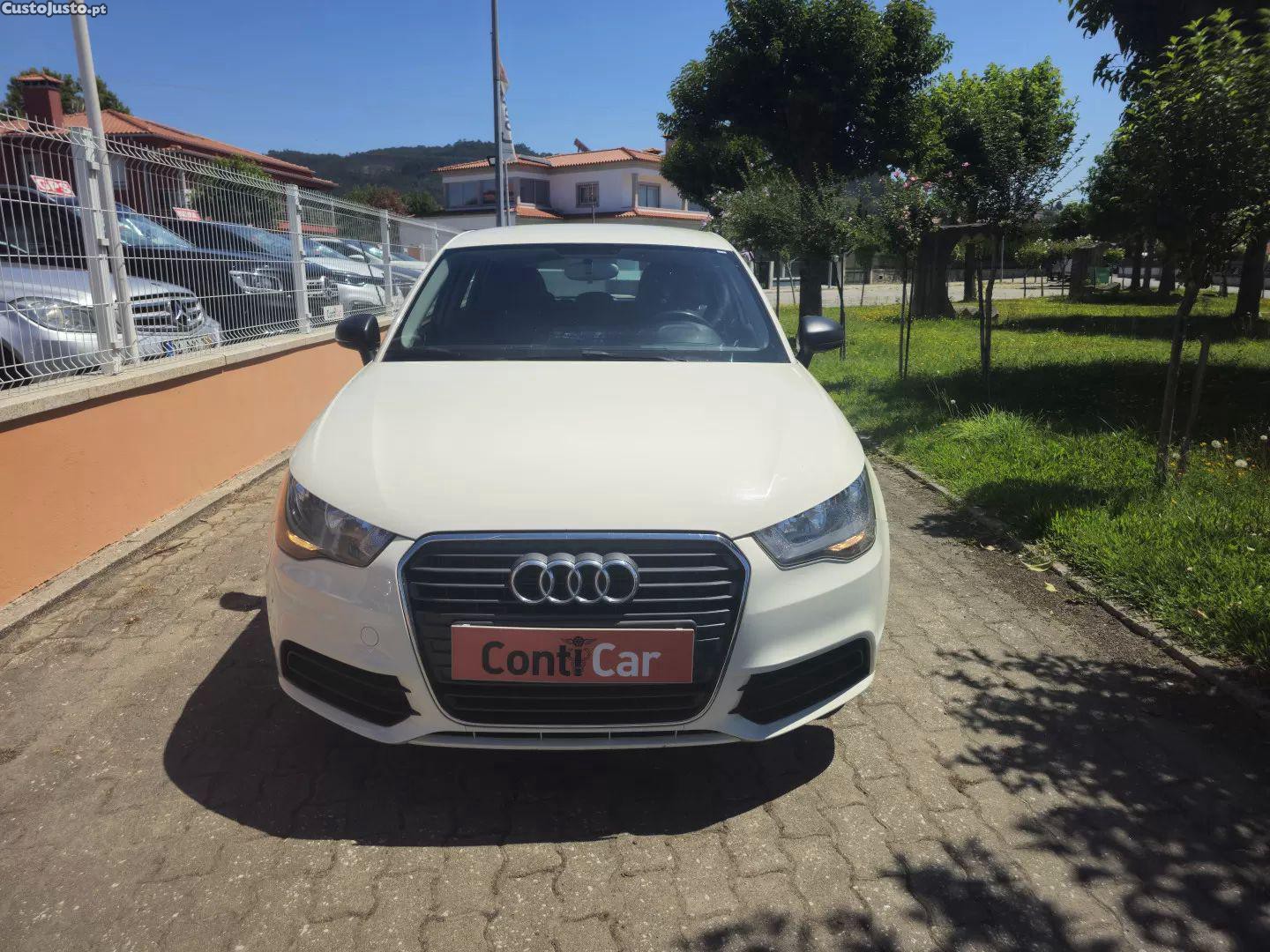 Audi 80 1.2 tfsi attraction — fotografia 11