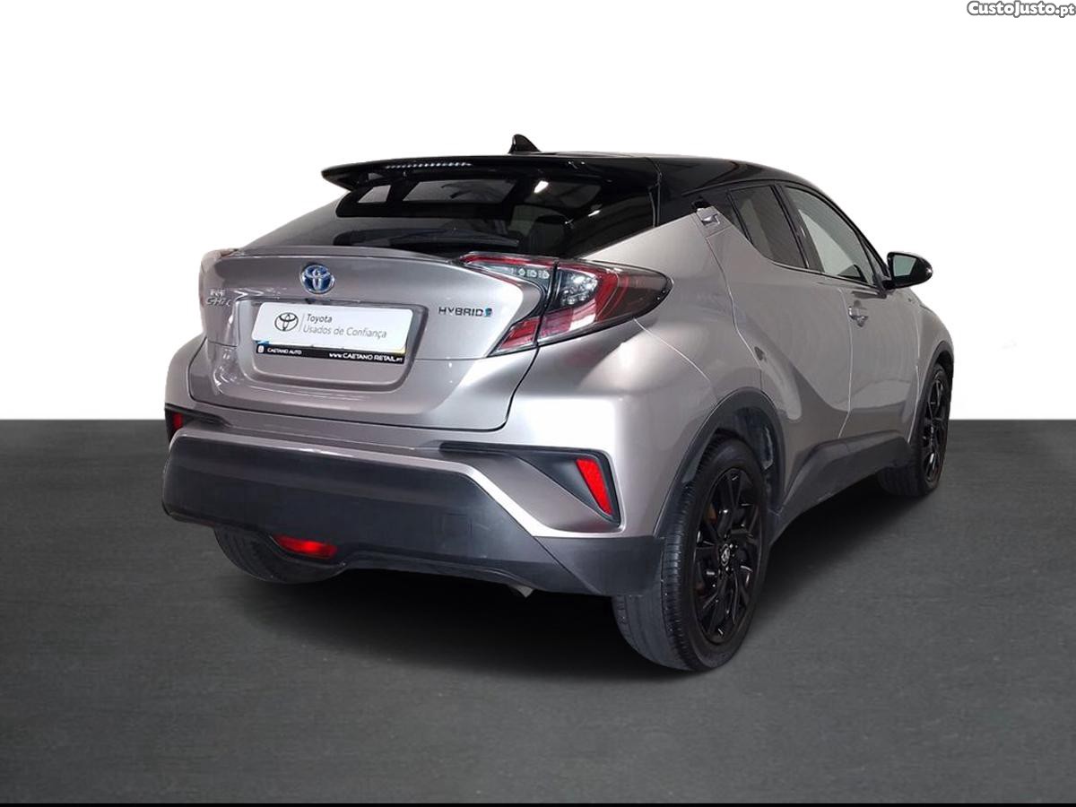 Toyota C-HR 1.8 HSD Comfort+P.Style — fotografia 3