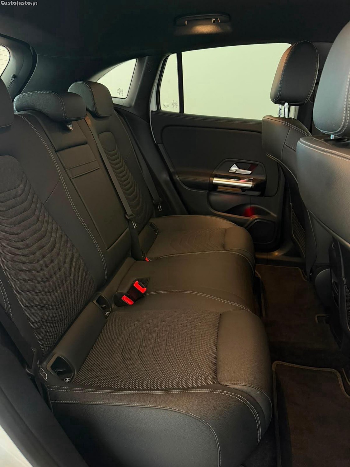 Mercedes-Benz EQA Progressive — fotografia 7