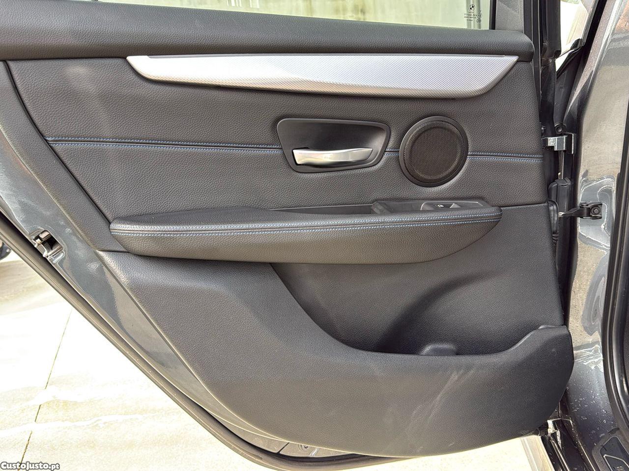 BMW 225 Active Tourer XE Pack M — fotografia 3