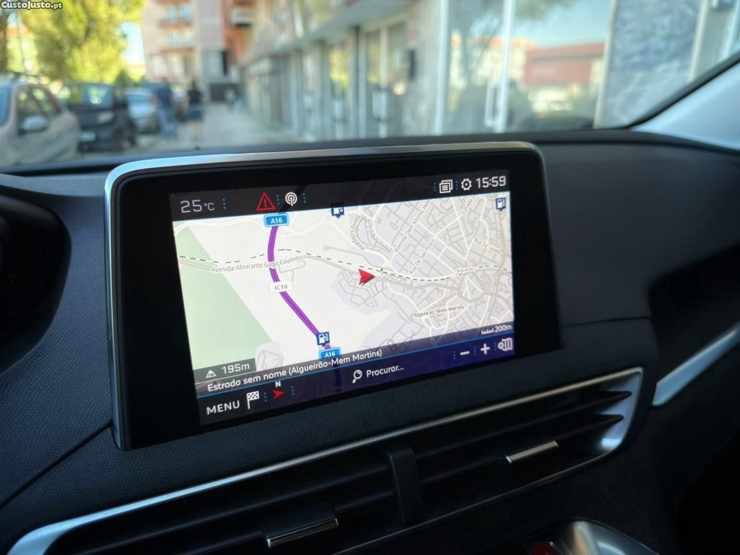 Peugeot 5008 1.5 BlueHDi Allure Pack EAT8 — fotografia 7