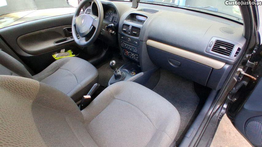 Renault Clio 1.2 Gasolina em Perfeito estado — fotografia 2