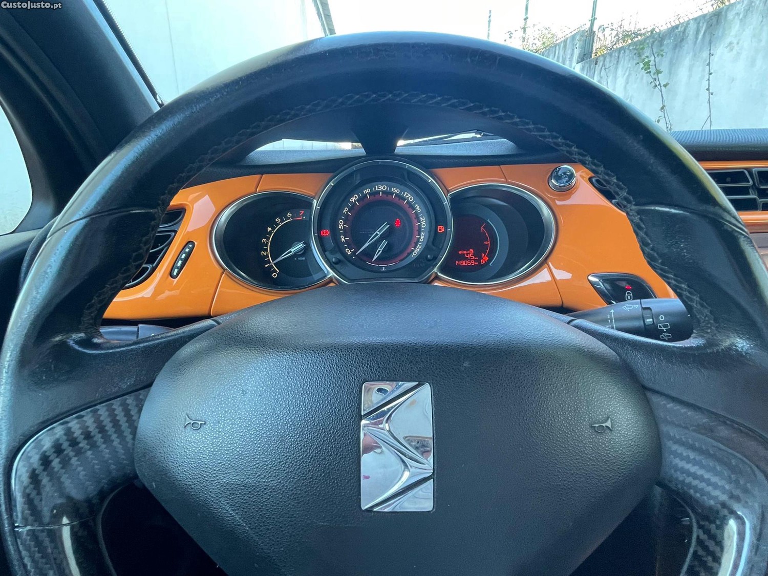 Citroën DS3 1.6 THP Racing -202cv — fotografia 4