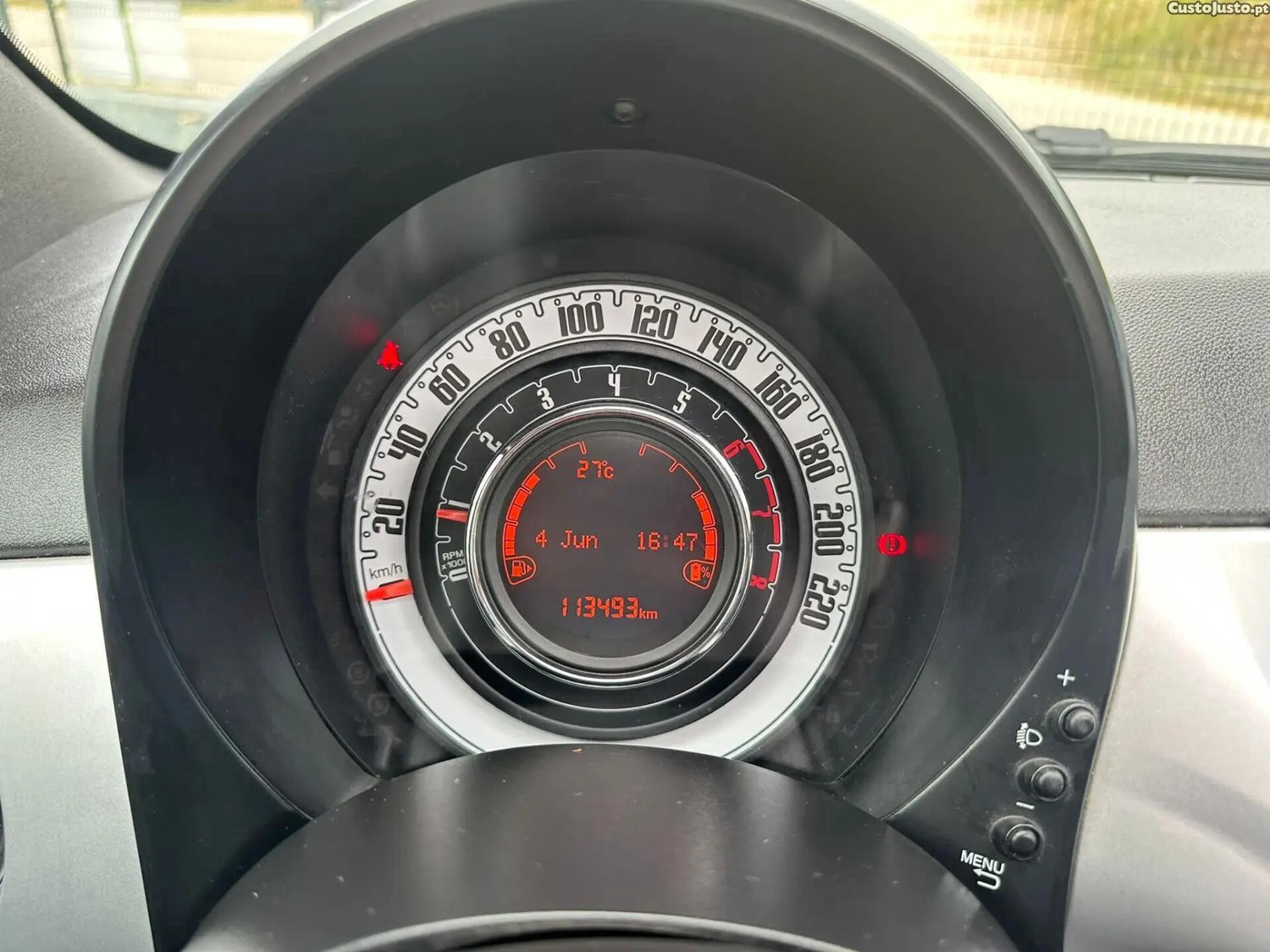 Fiat 500C 1.0 Hybrid Lounge — fotografia 9