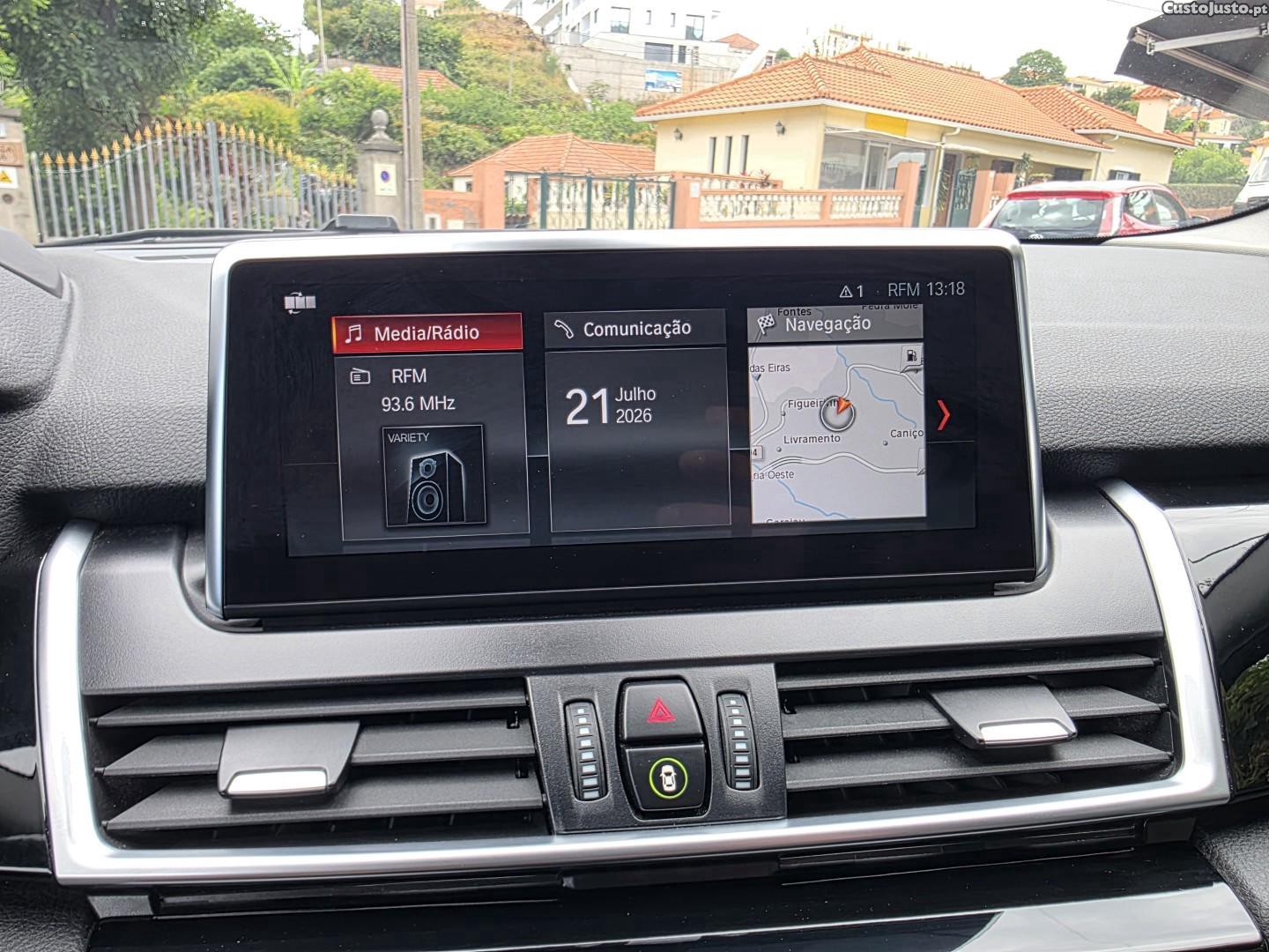 BMW 216 Gran Tourer d 7L Line Sport — fotografia 33