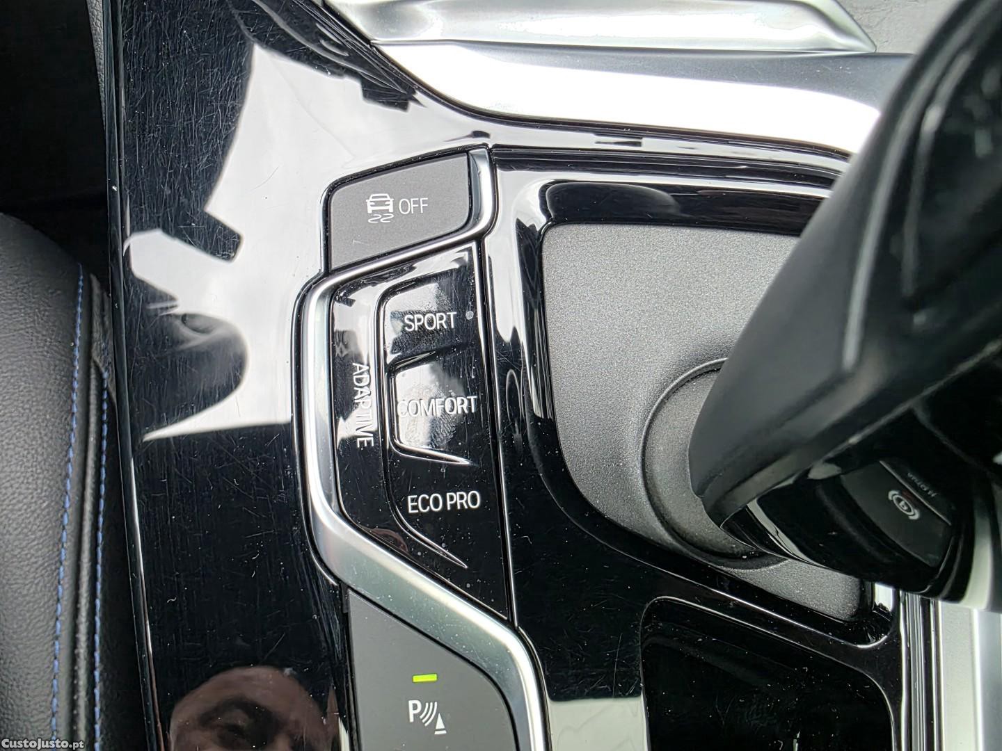 BMW X4 M40 d Auto — fotografia 31
