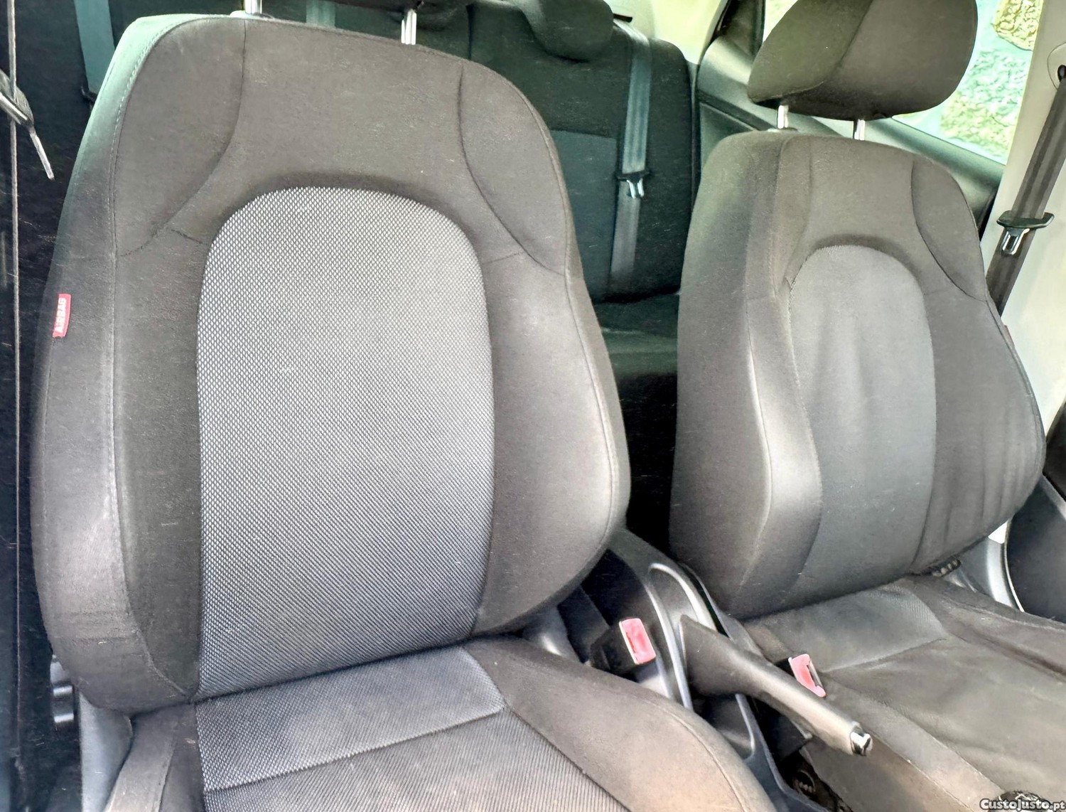 SEAT Ibiza 1.6 TDi 25 Anos — fotografia 8