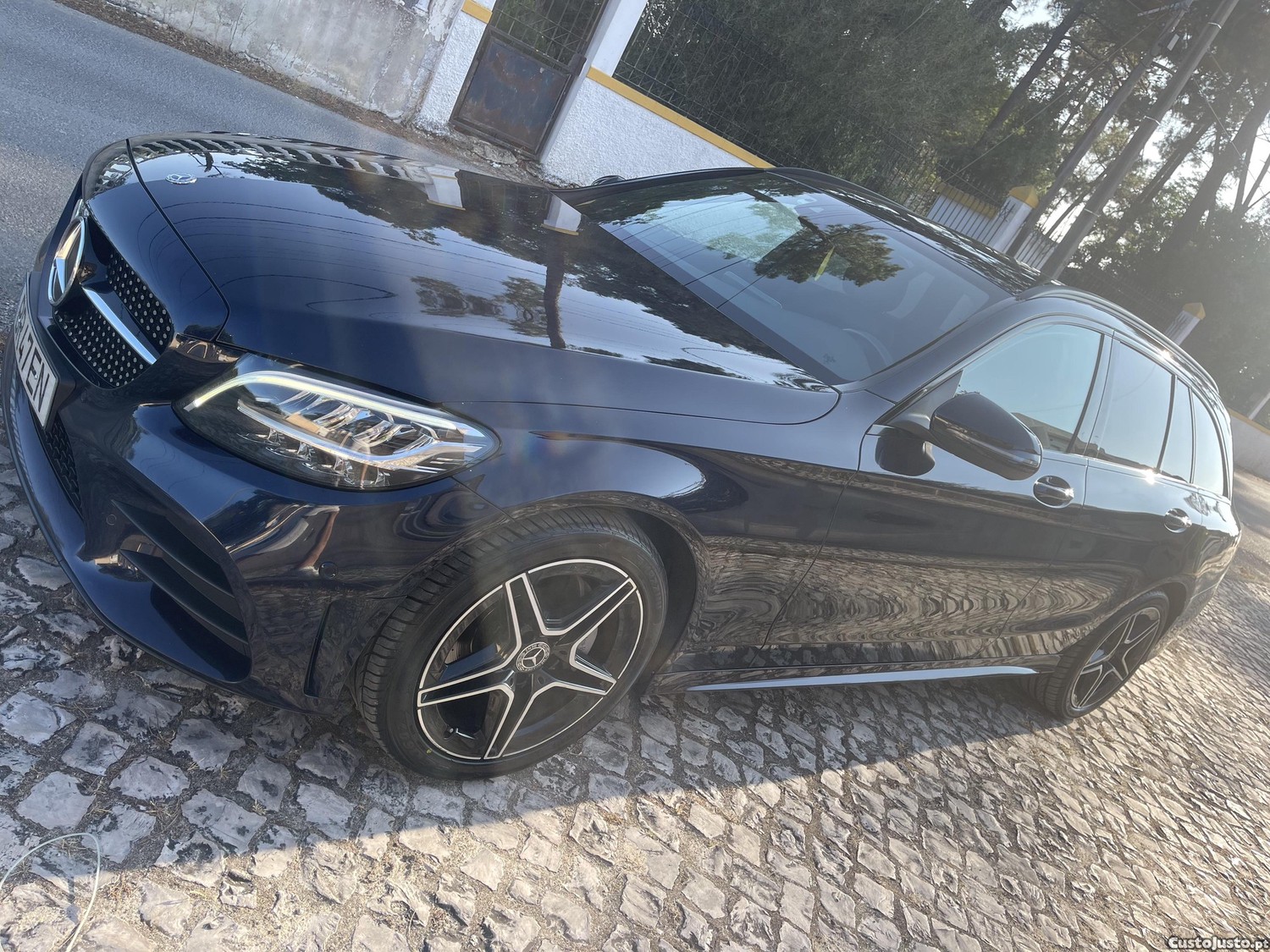 Mercedes-Benz C 200 C200d Black Edition Amg line - 19 foto 3