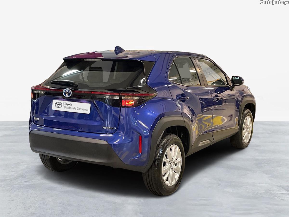 Toyota Yaris Cross 1.5 HDF Comfort Plus — fotografia 3