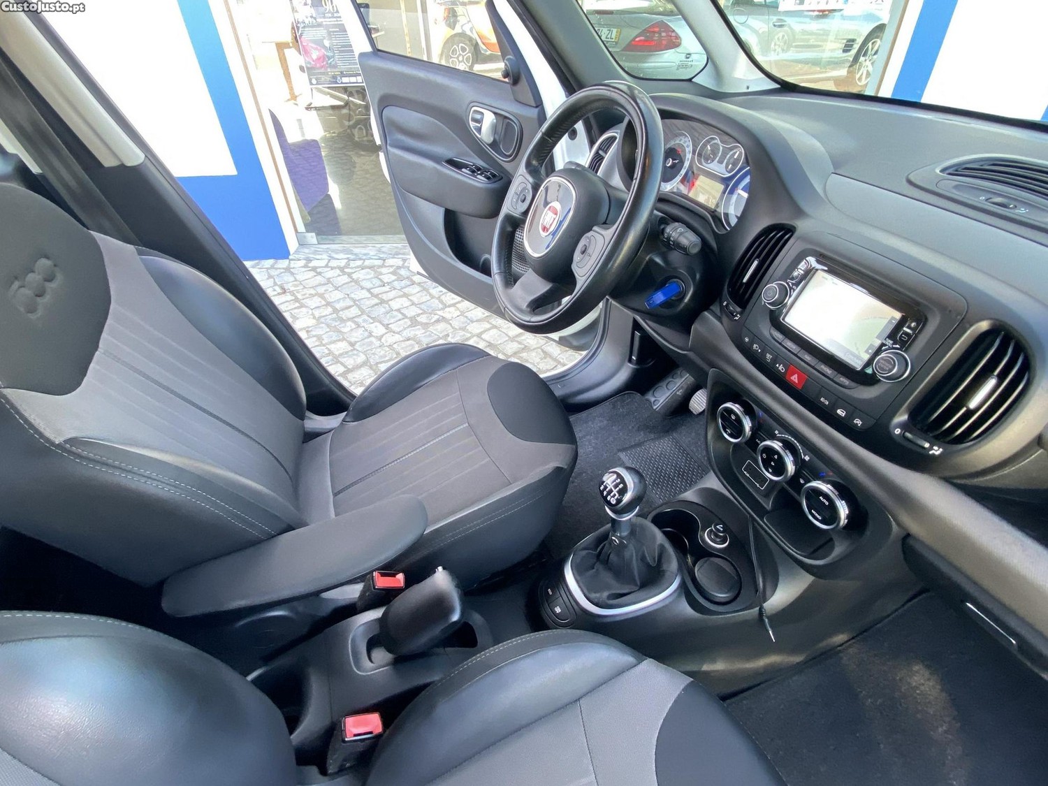 Fiat 500L 0.98V TwinAir7 Lugares (105cv) — fotografia 2
