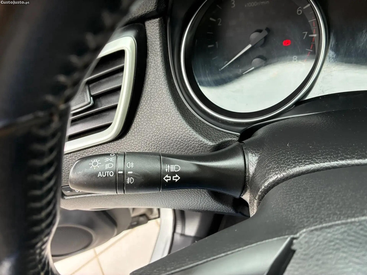 Nissan Qashqai 1.3 DIG-T N-Connecta — fotografia 15
