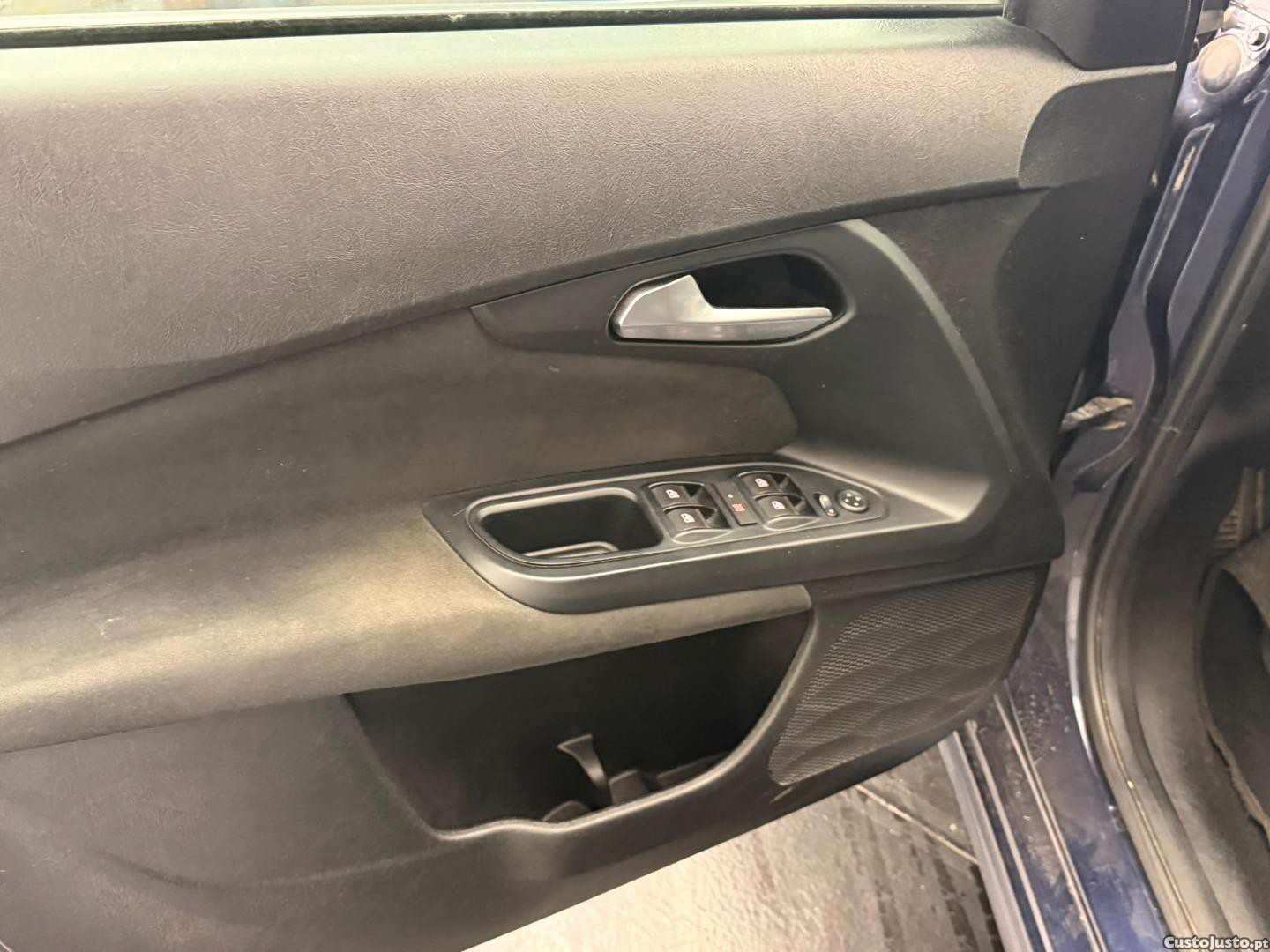 Fiat Tipo SW 1.6 MJET — fotografia 9