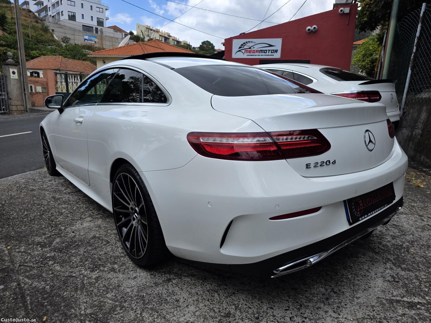 Mercedes-Benz E 220 d AMG Line Aut. — fotografia 57