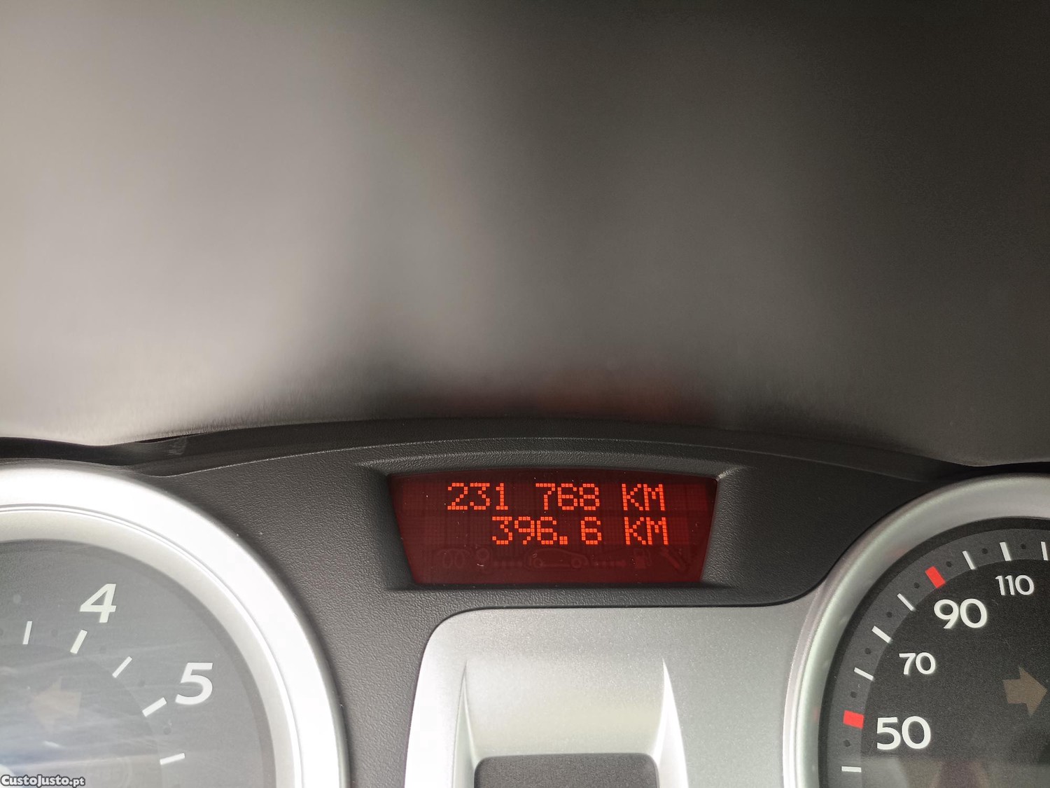 Renault Clio III 1.2 16V 75cv 5p — fotografia 3