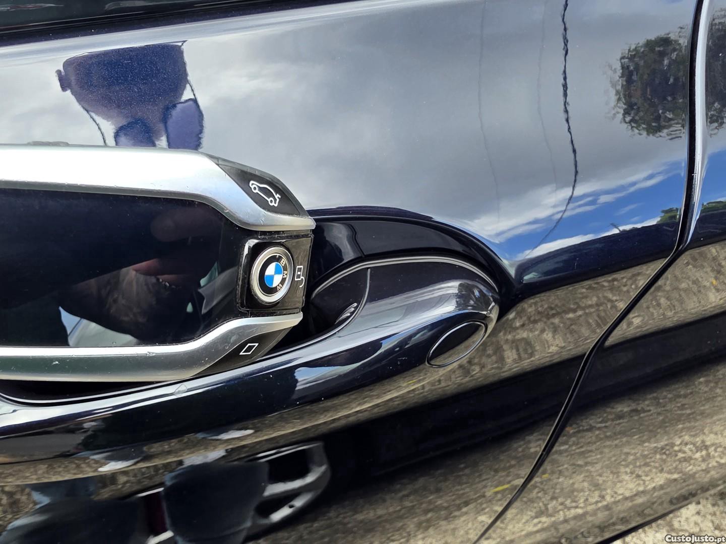 BMW X4 M40 d Auto — fotografia 3