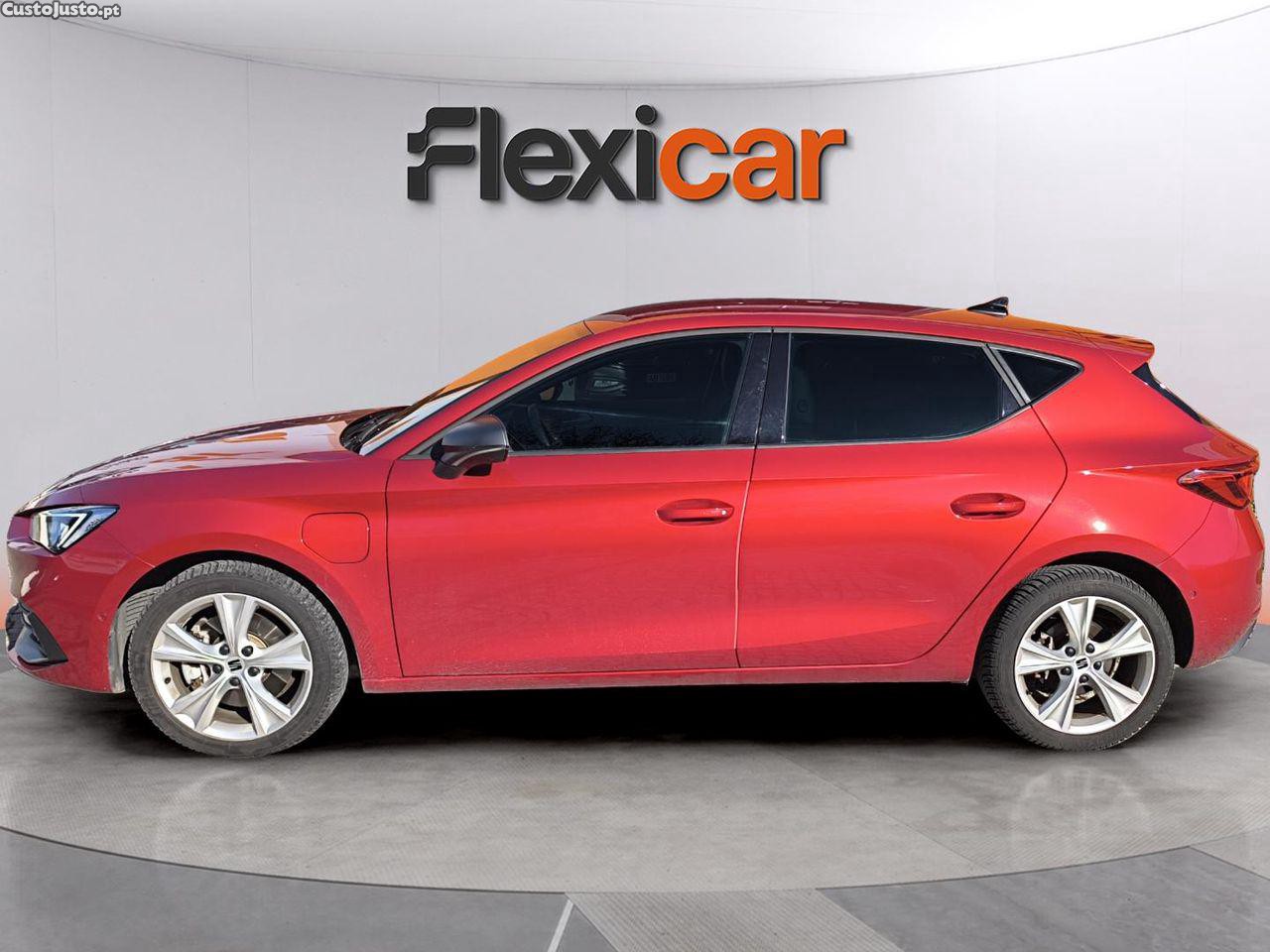 SEAT Leon 1.4 e-Hybrid FR DSG — fotografia 12