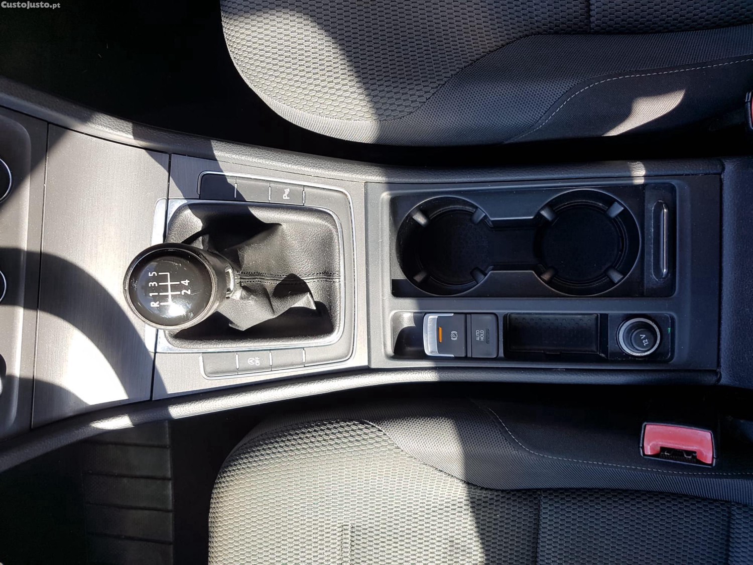 Volkswagen Golf Bluemotion TDI — fotografia 3