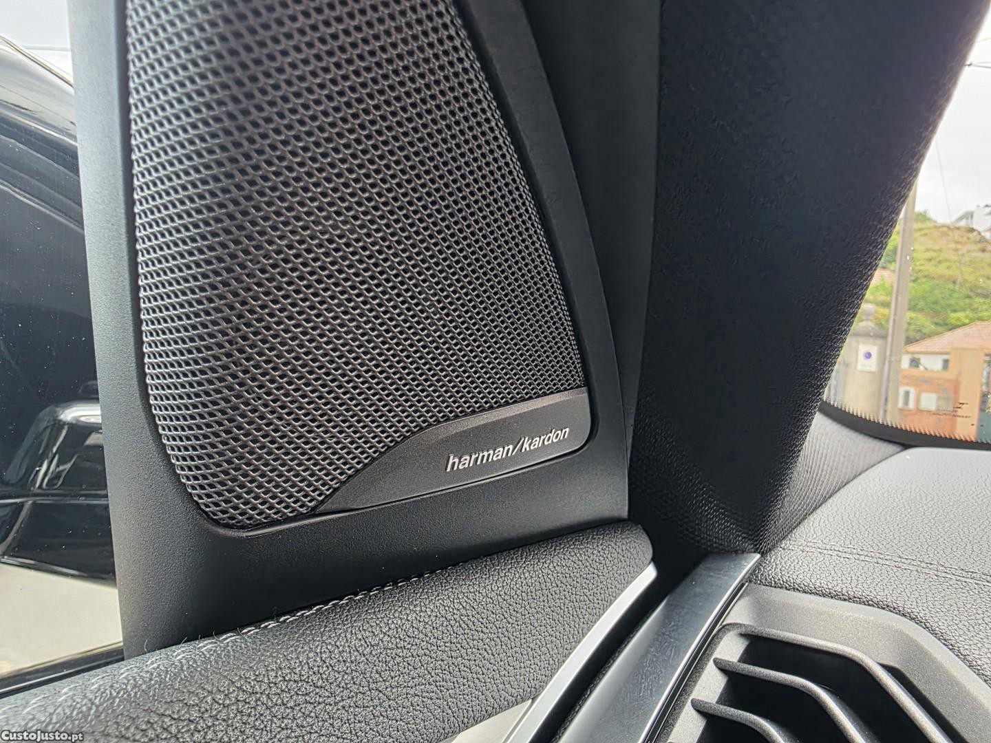 BMW X4 M40 d Auto — fotografia 11