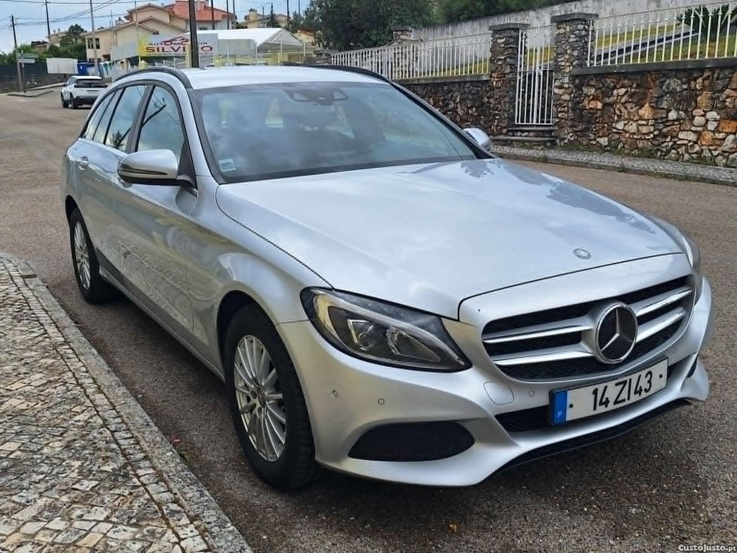 Mercedes-Benz C 200 CDI — fotografia 9