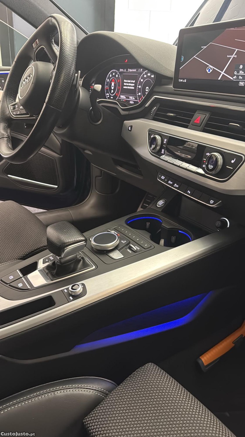 Audi A5 2.0 TFSI S-Line Panoramico — fotografia 4