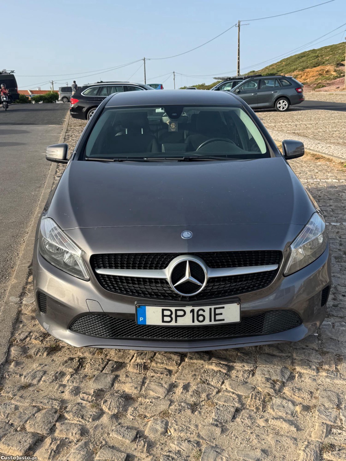 Mercedes-Benz A 180 d blue efficiency — fotografia 4