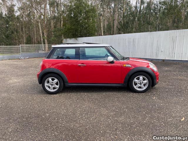 MINI Cooper D 1.6 110 CV 2009 — fotografia 5