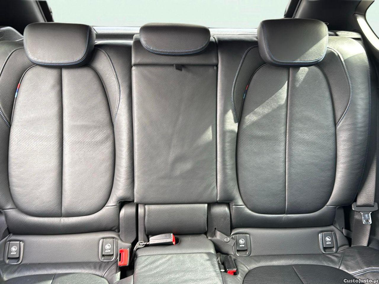 BMW 225 Active Tourer XE Pack M — fotografia 8