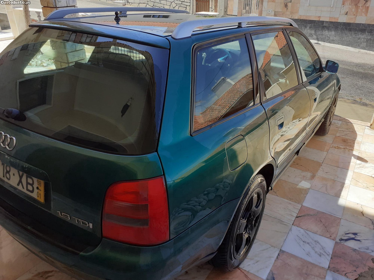Audi A4 (B5) — fotografia 3