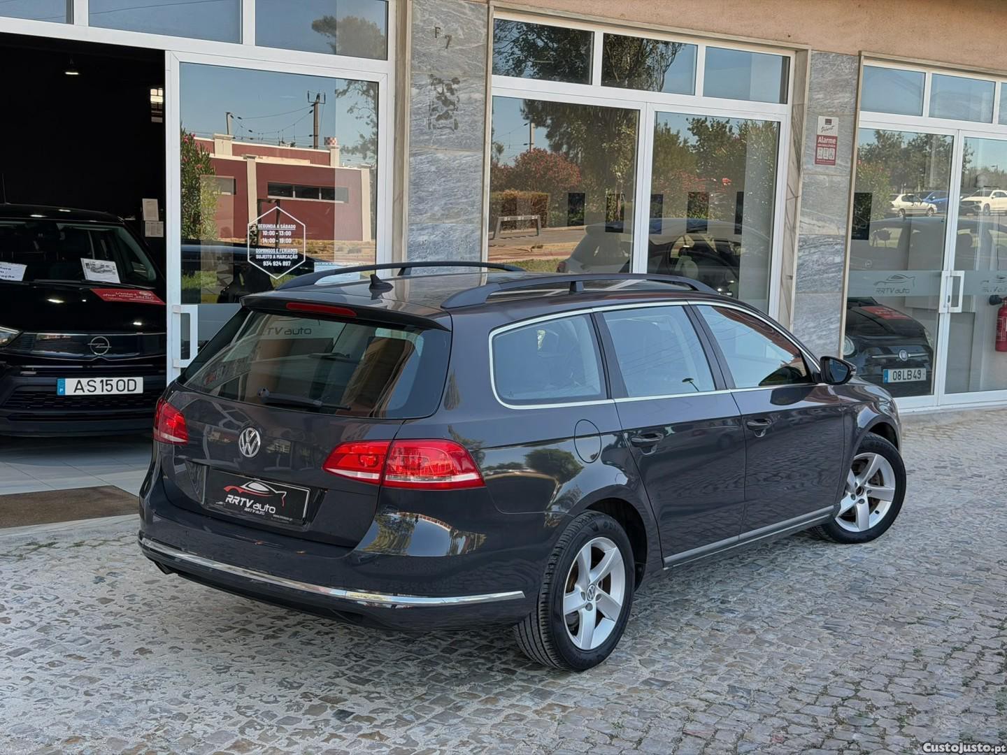 Volkswagen Passat 1.6 TDI BlueMotion — fotografia 19
