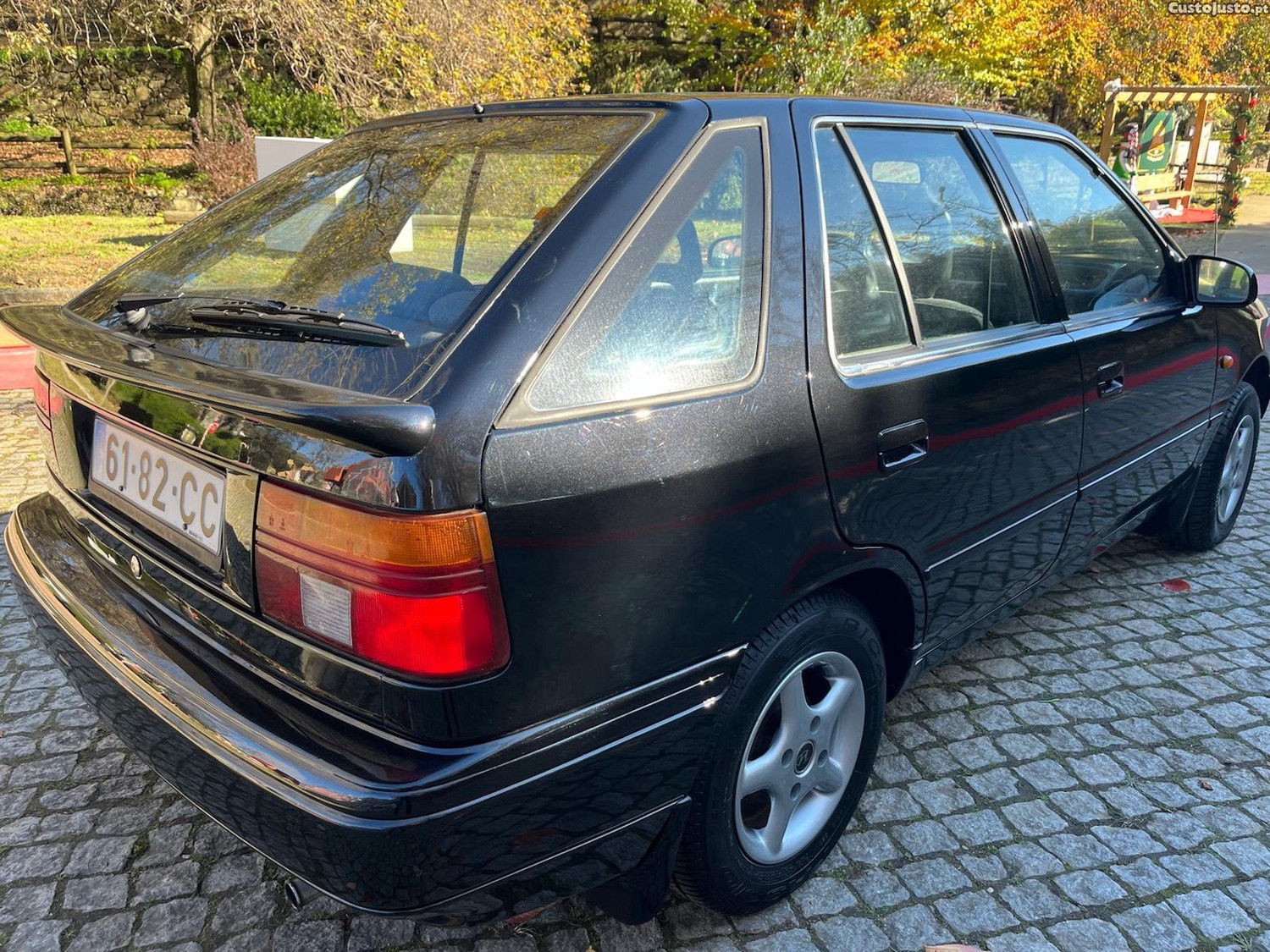Hyundai Pony 1.3 GLS — fotografia 7