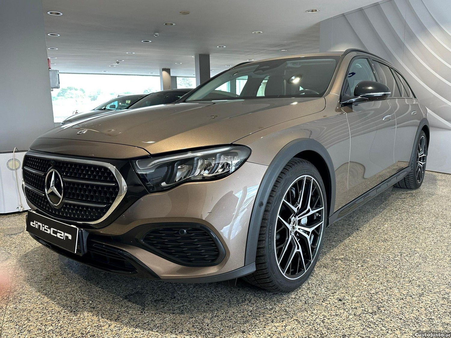 Mercedes-Benz E 300 de 4Matic All-Terrain - 24 — photo 5