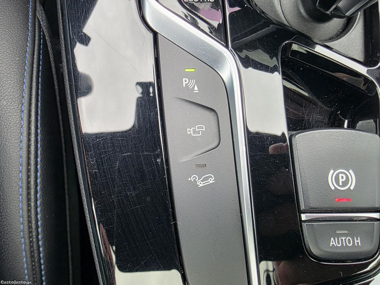 BMW X4 M40 d Auto — fotografia 30