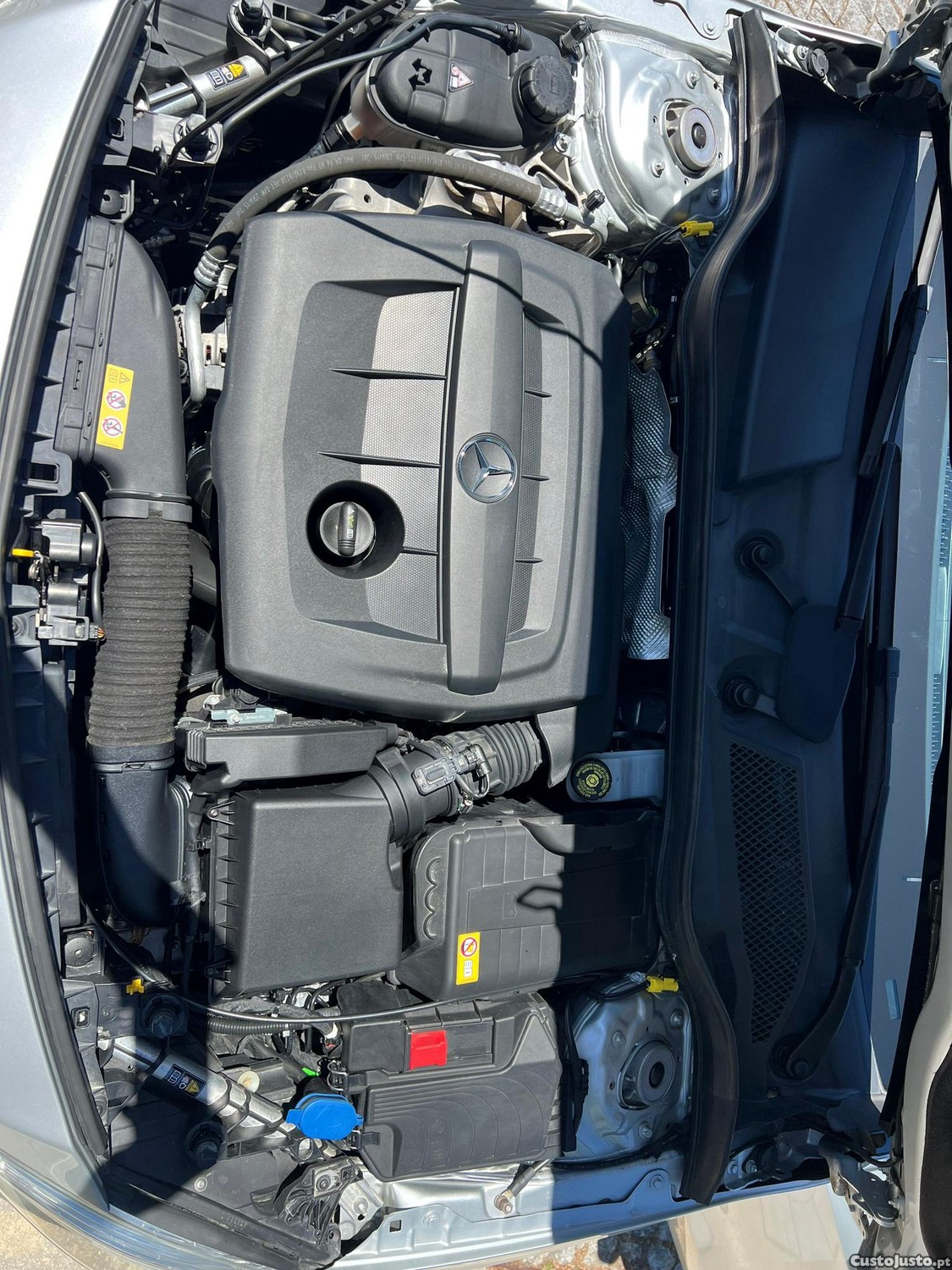 Mercedes-Benz A 180 CDi BlueEfficiency Edition AMG Line — fotografia 4