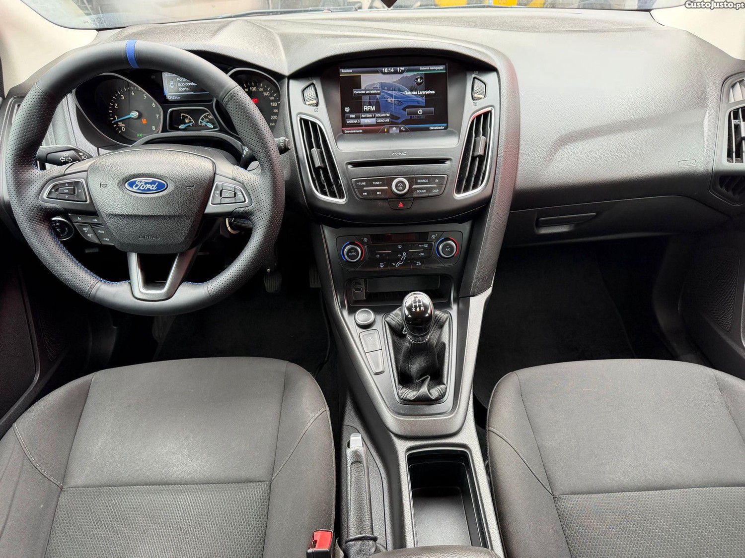 Ford Focus St line — fotografia 7