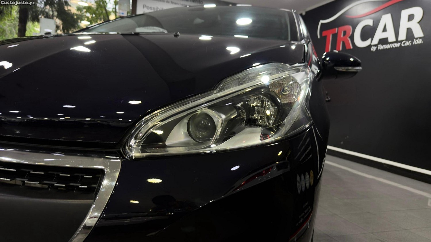 Peugeot 208 1.5 BlueHDi Allure — fotografia 10