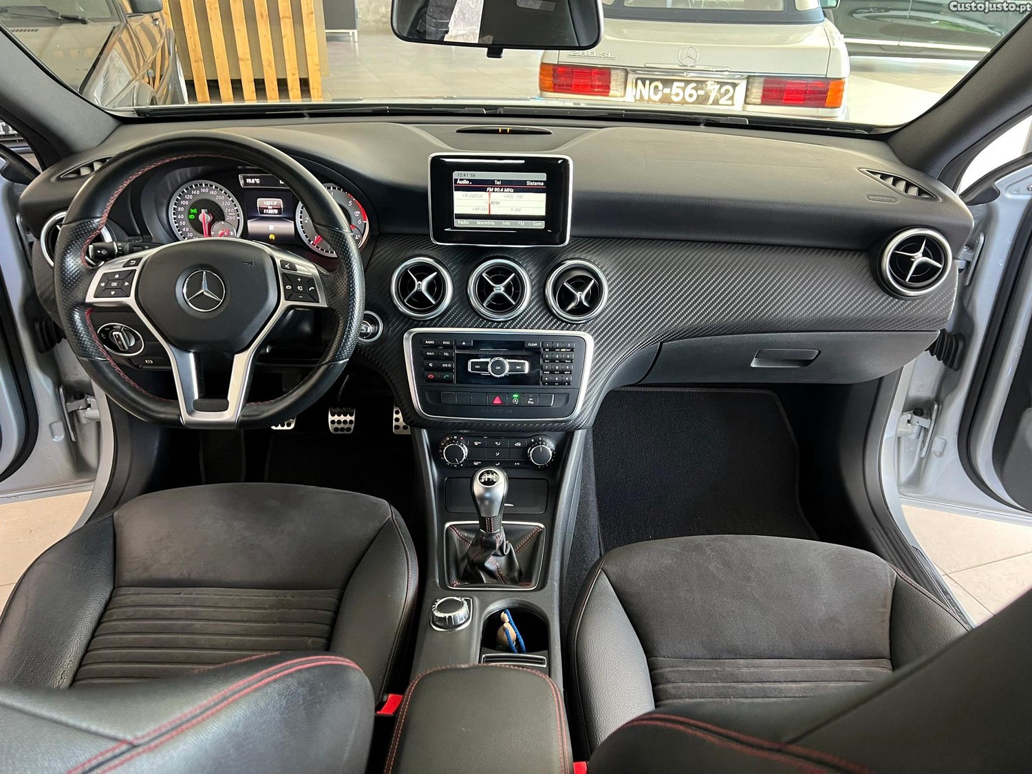 Mercedes-Benz A 180 CDi BlueEfficiency Edition AMG Line — fotografia 2