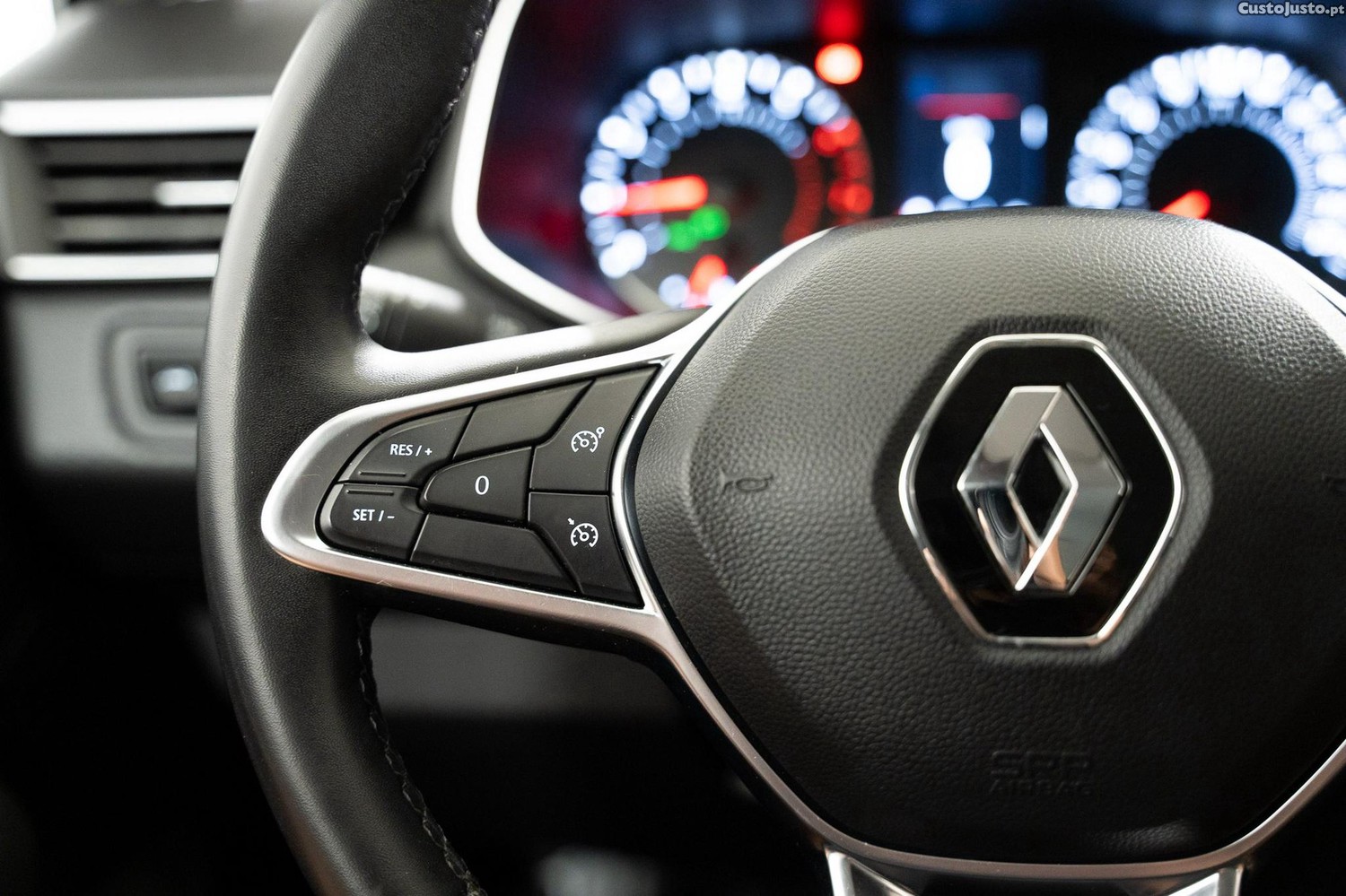 Renault Clio 1.0 SCe Zen — fotografia 5