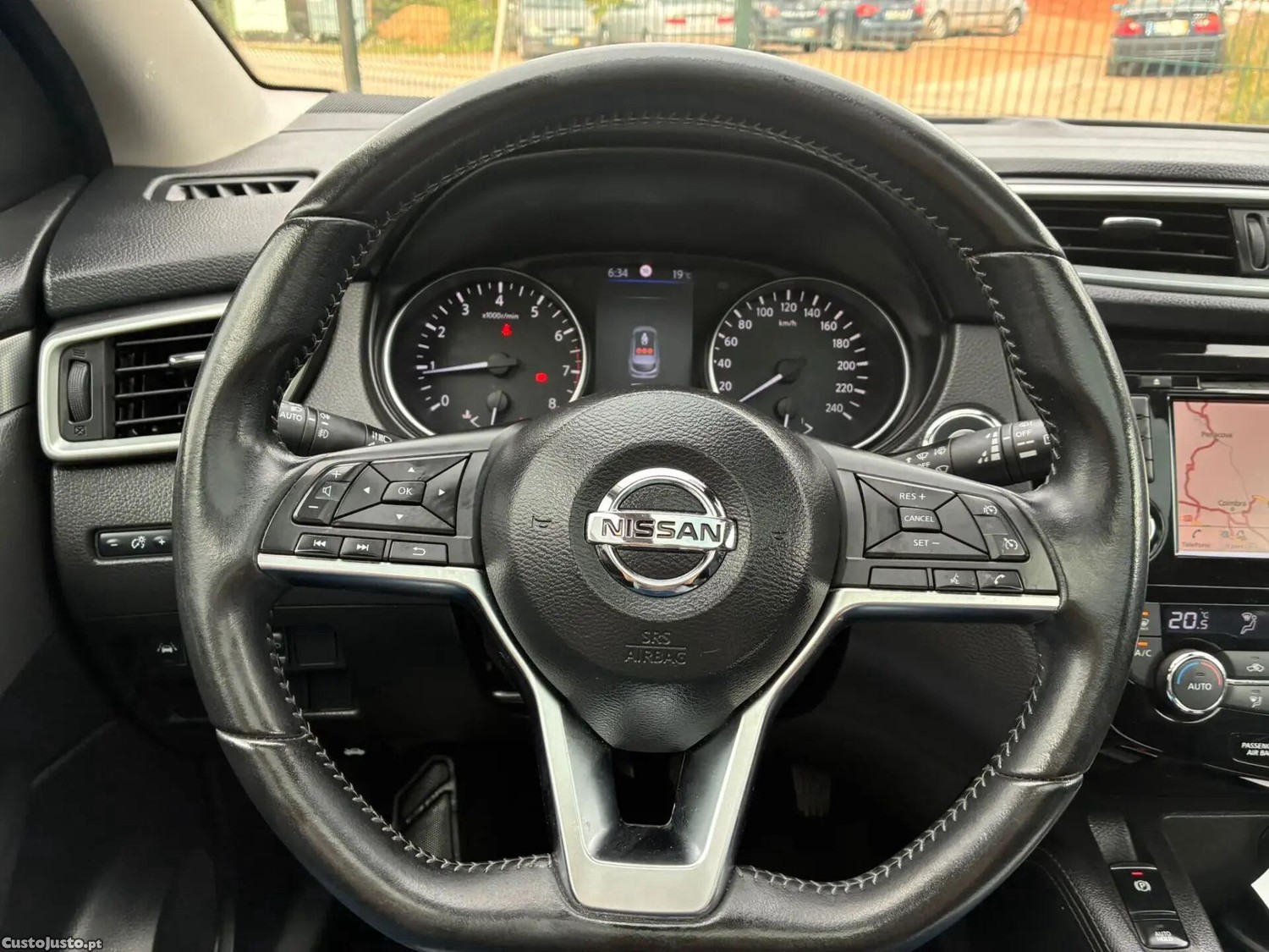 Nissan Qashqai 1.3 DIG-T N-Connecta — fotografia 14