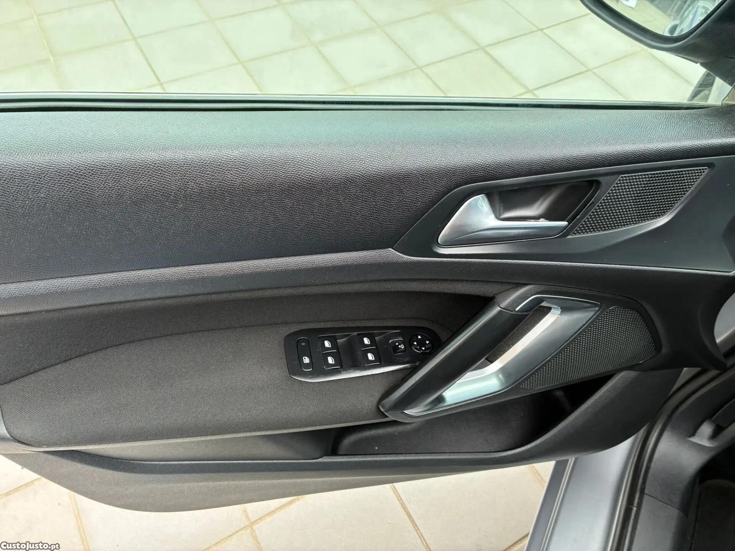 Peugeot 308 1.6 BlueHDi Allure J17 — fotografia 17