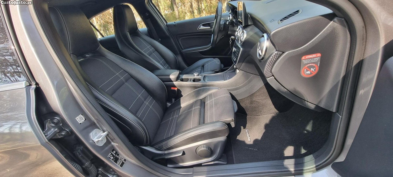 Mercedes-Benz A 160 Cdi Urban Nacional — fotografia 3