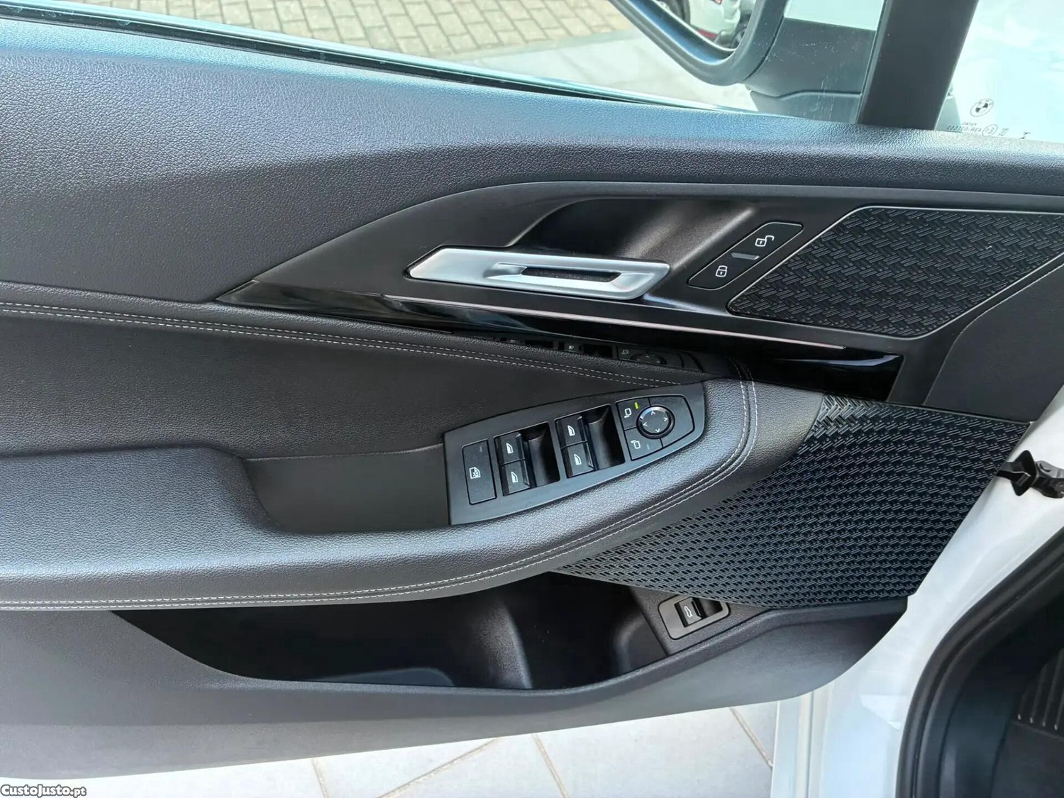 BMW 218 Active Tourer i Line Luxury Auto — fotografia 24