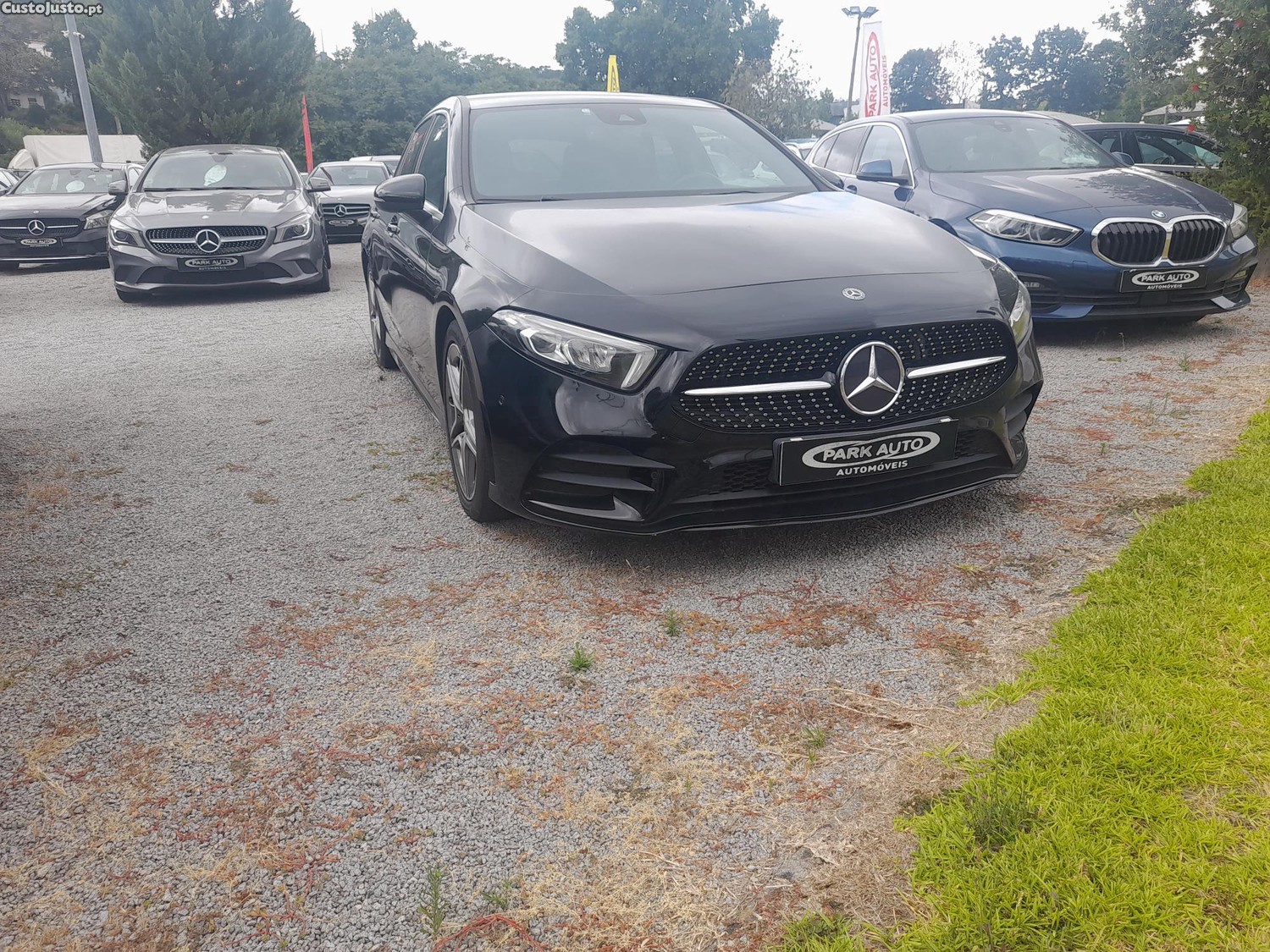 Mercedes-Benz A 180 Amg Line Nacional Impecável — fotografia 4
