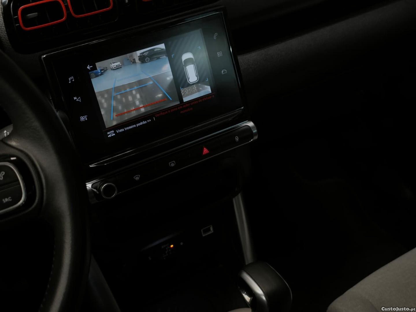 Citroën C3 Aircross 1.2 PureTech Shine EAT6 — fotografia 14