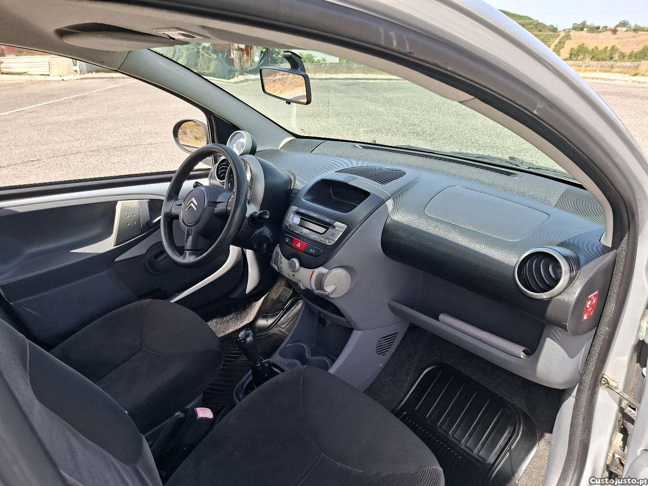 Citroën C1 1.4 Hdi Revisão feita — fotografia 4