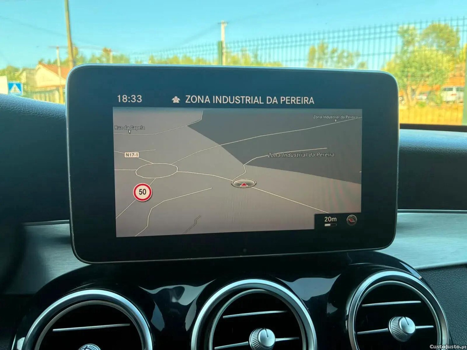 Mercedes-Benz C 300 DeHYBRID BLUE TEC AMG LINE — fotografia 4