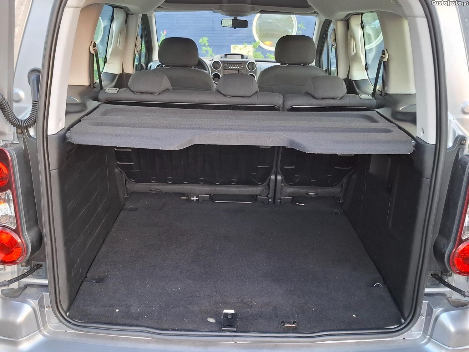 Peugeot Partner 1.6 HDi Tepee 5 Lugares (Aceito Retoma) — fotografia 8