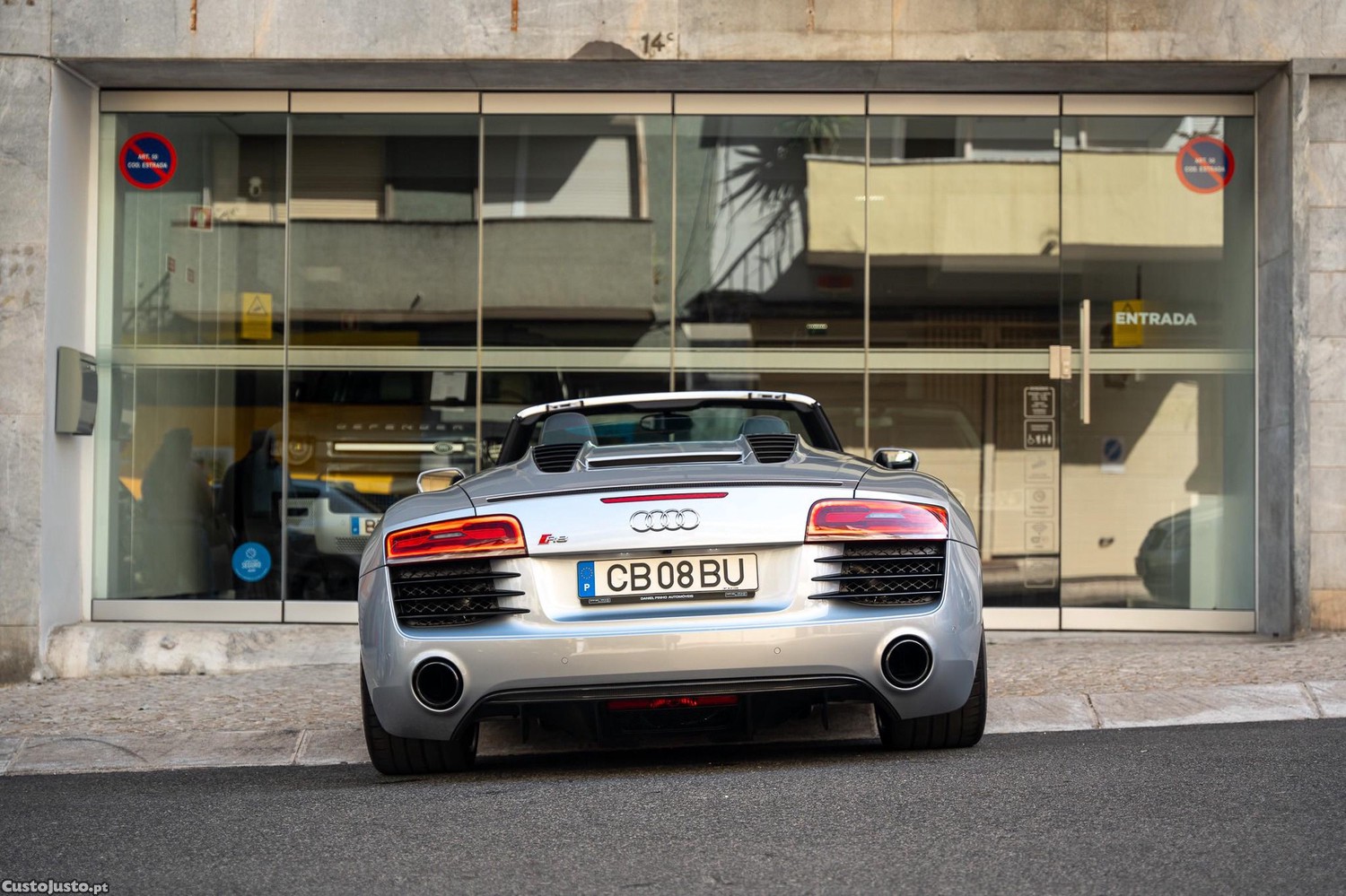 Audi R8 Spyder 4.2 V8 quattro — fotografia 2