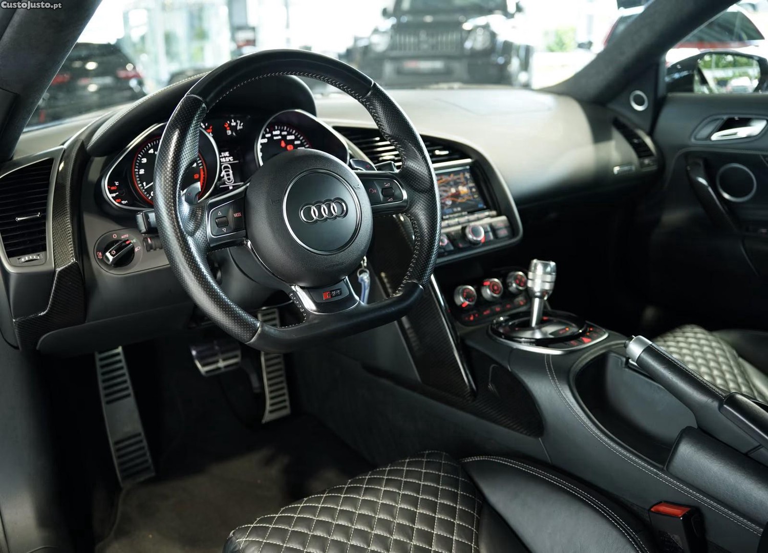 Audi R8 5.2 FSi V10 — fotografia 16